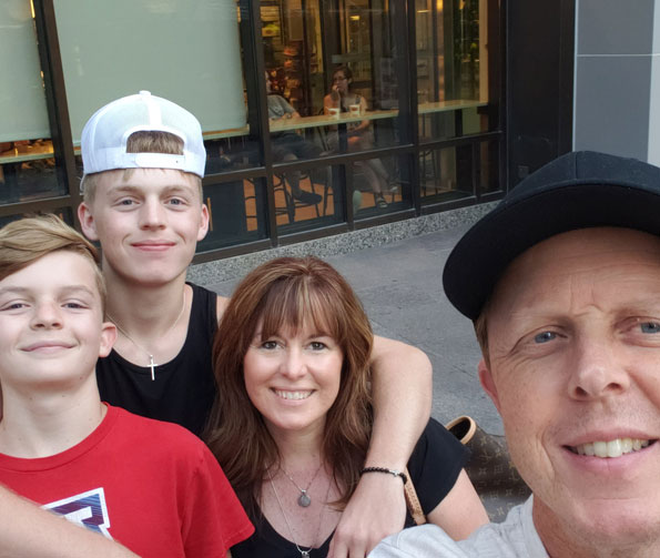 Two Teenage Sons, Wife, And Kevin Wood Selfie